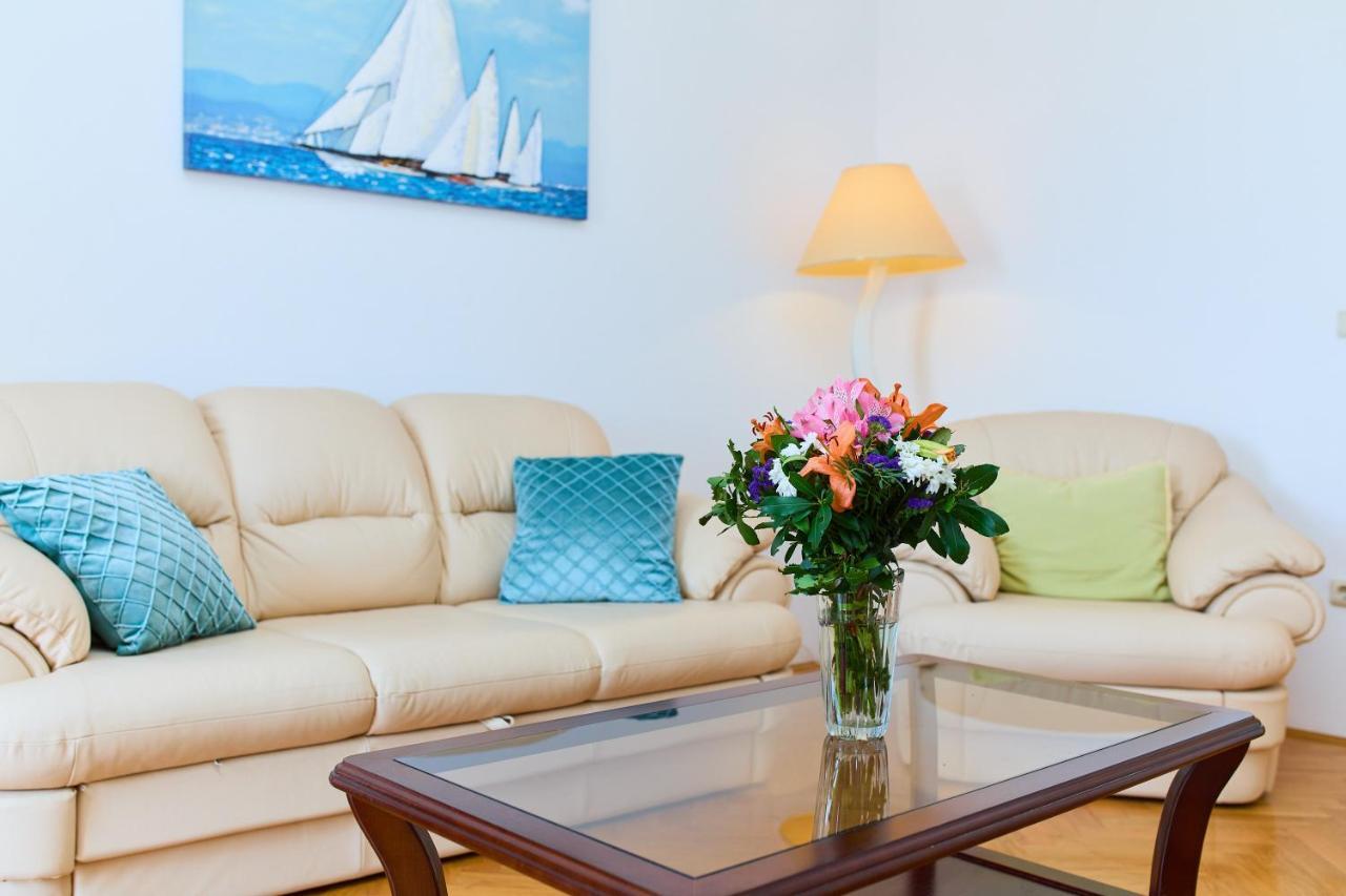 Apartman Ani 米利尼 外观 照片