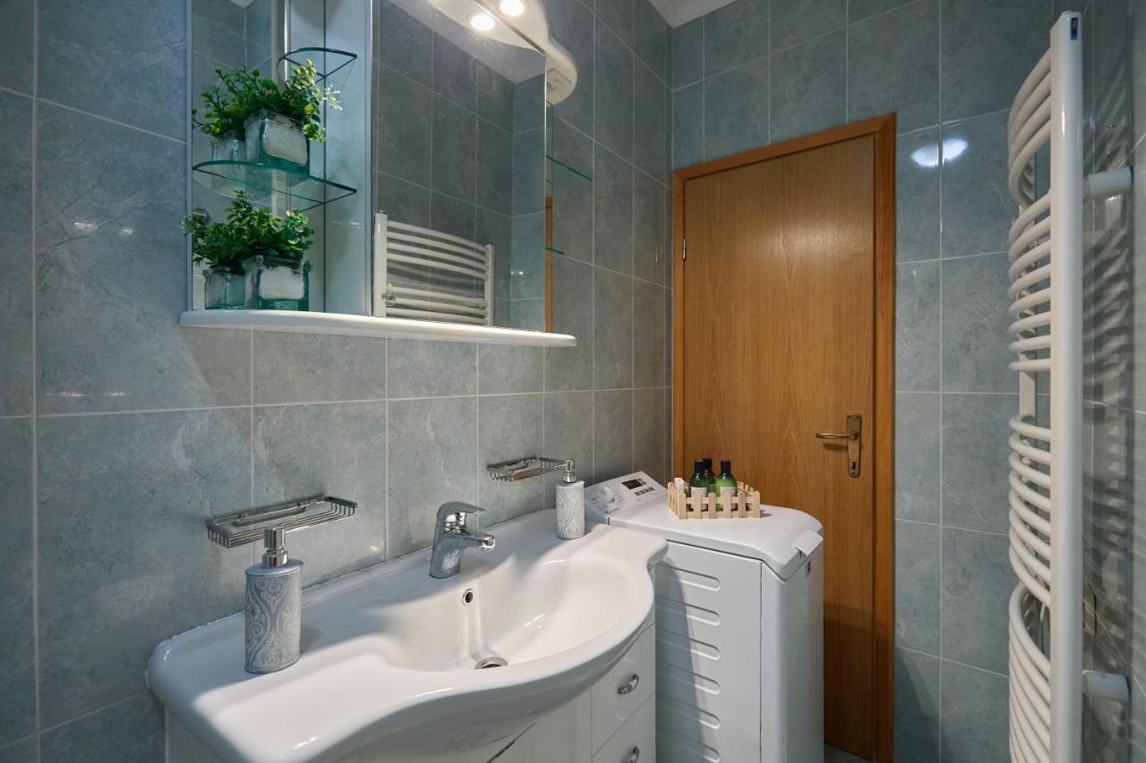 Apartman Ani 米利尼 外观 照片